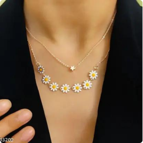 Daisy Two Layered Necklace