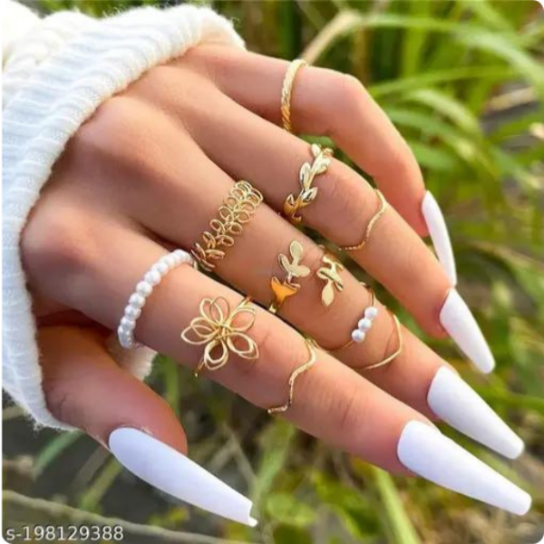 Adjustable Floral Finger Ring